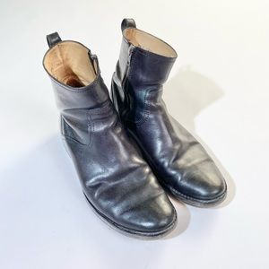 Frye Oliver black leather ankle boot 9.5
